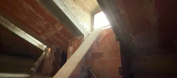 2-salle Appartement à Bernareggio, Italy No. 8569 10