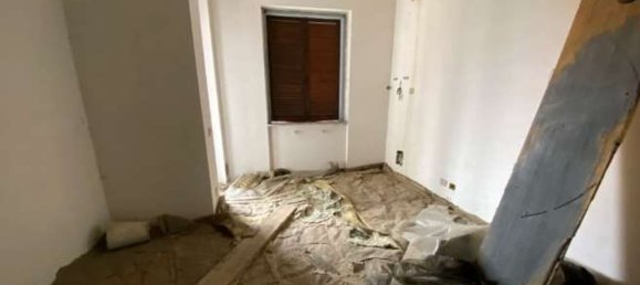 2-salle Appartement à Bernareggio, Italy No. 8569 3