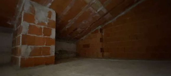 2-salle Appartement à Bernareggio, Italy No. 8569 12