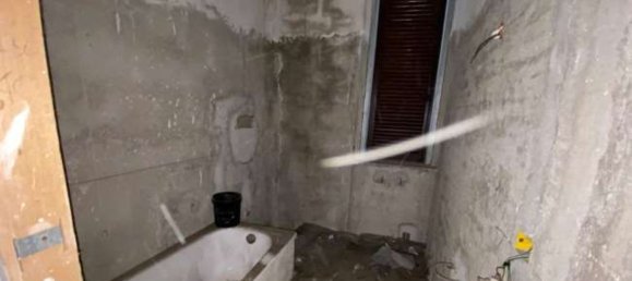 2-salle Appartement à Bernareggio, Italy No. 8569 6