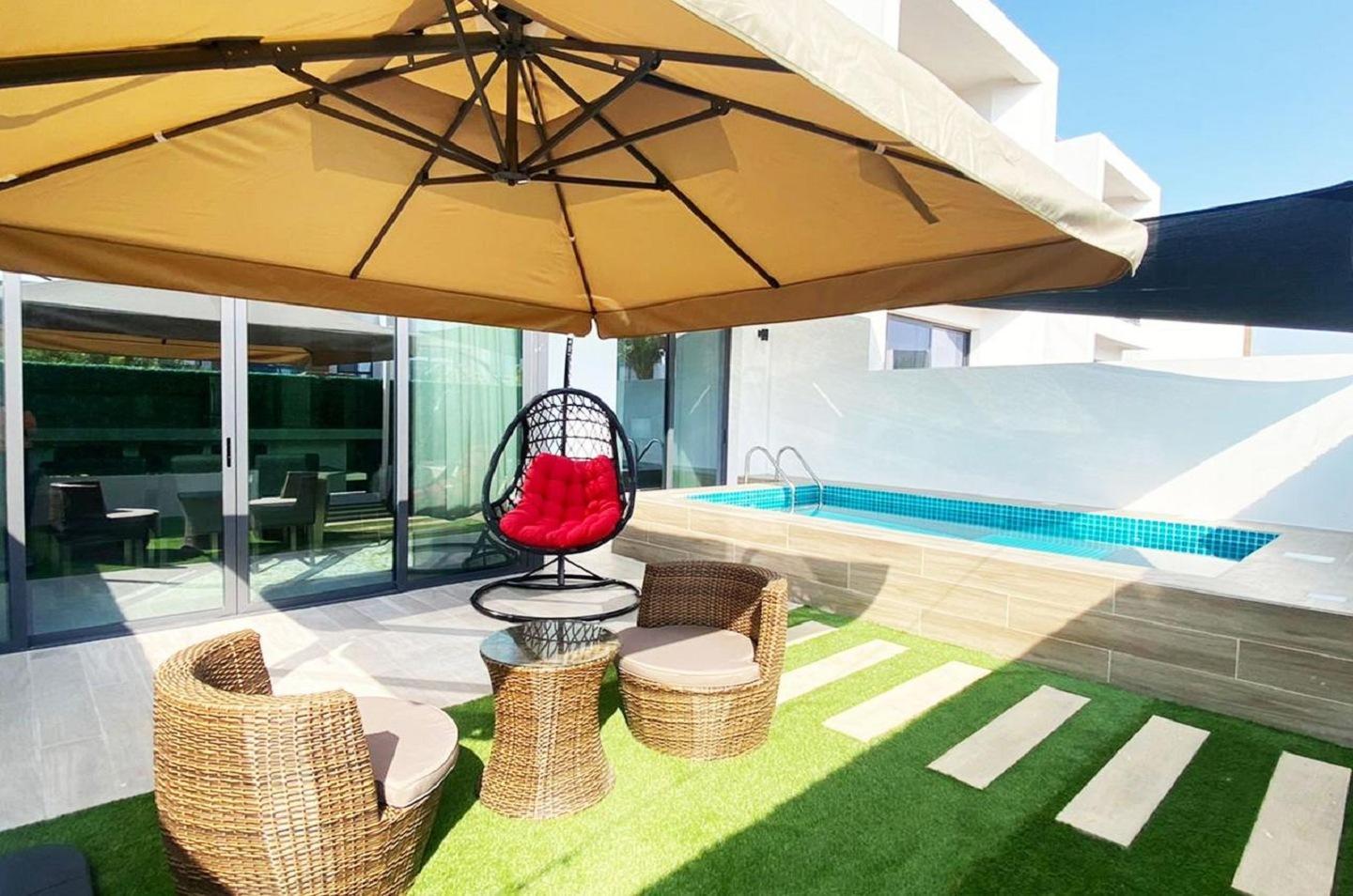 Adosado de 3 dormitorios en Mina Al Arab, UAE No. 107263