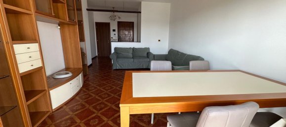 5 rooms Apartment in Novi Ligure, Italy No. 160682 5