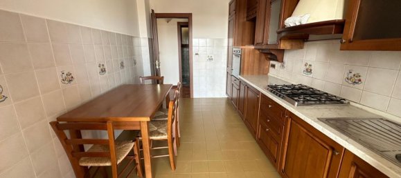 5 rooms Apartment in Novi Ligure, Italy No. 160682 8