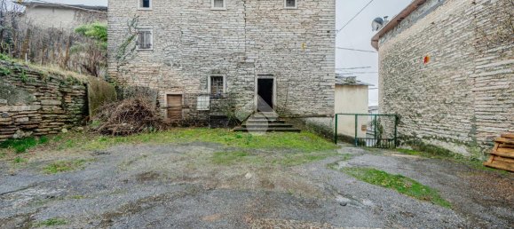 7 rooms House in Sant'Anna d'Alfaedo, Italy No. 135253 18