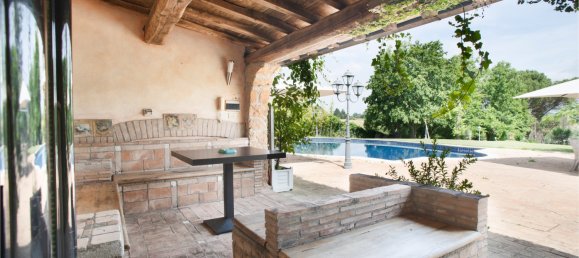 4 bedrooms Villa in Rome, Italy No. 60032 5