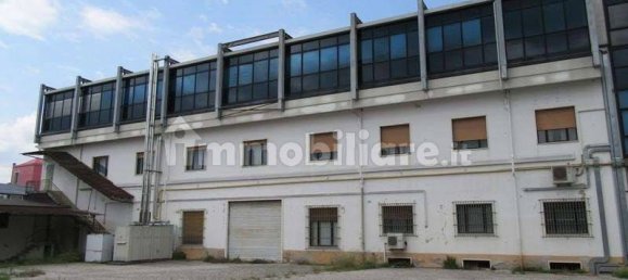 Armazém de 5 divisões em San Pietro in Cariano, Italy N.º 131672 7