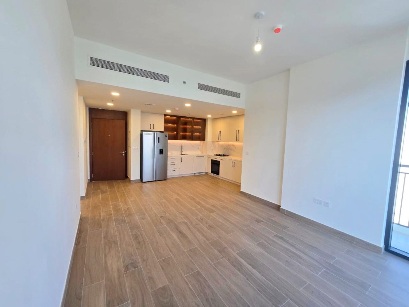 Apartamento T2 em Town Square, UAE N.º 123351