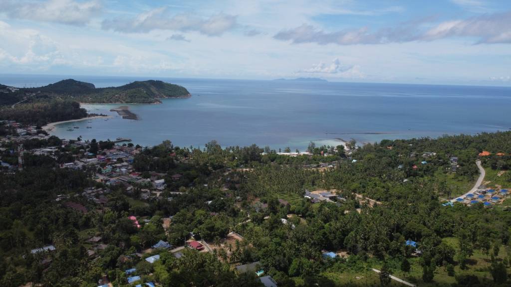 Terreno em Surat Thani, Thailand N.º 63141