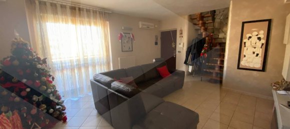 Apartamento de 6 habitaciónes en San Severo, Italy No. 25323 4
