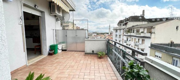 4-salle Penthouse à Gorizia, Italy No. 78267 18