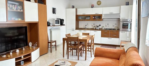 4-salle Penthouse à Gorizia, Italy No. 78267 16