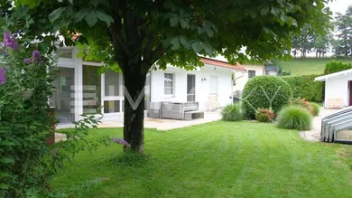 Casa de 7 divisões em Weisskirchen an der Traun, Austria N.º 194428