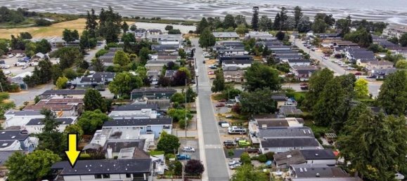 6 bedrooms House in British Columbia, Canada No. 1083 3