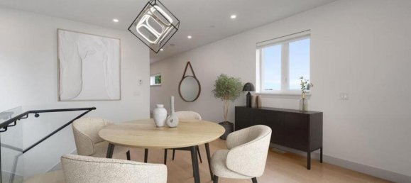 6 bedrooms House in British Columbia, Canada No. 1083 11