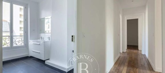 3 bedrooms Apartment in Boulogne-Billancourt, France No. 171221 10