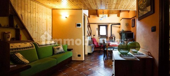 2غرفة شقة في Antey Saint Andre, Italy رقم 340001 3