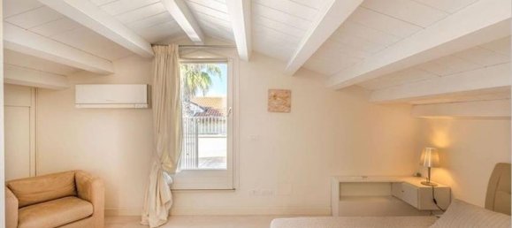 4 bedrooms Villa in Forte dei Marmi, Italy No. 371627 16