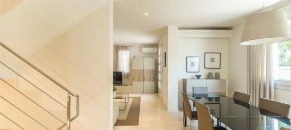 4 bedrooms Villa in Forte dei Marmi, Italy No. 371627 8