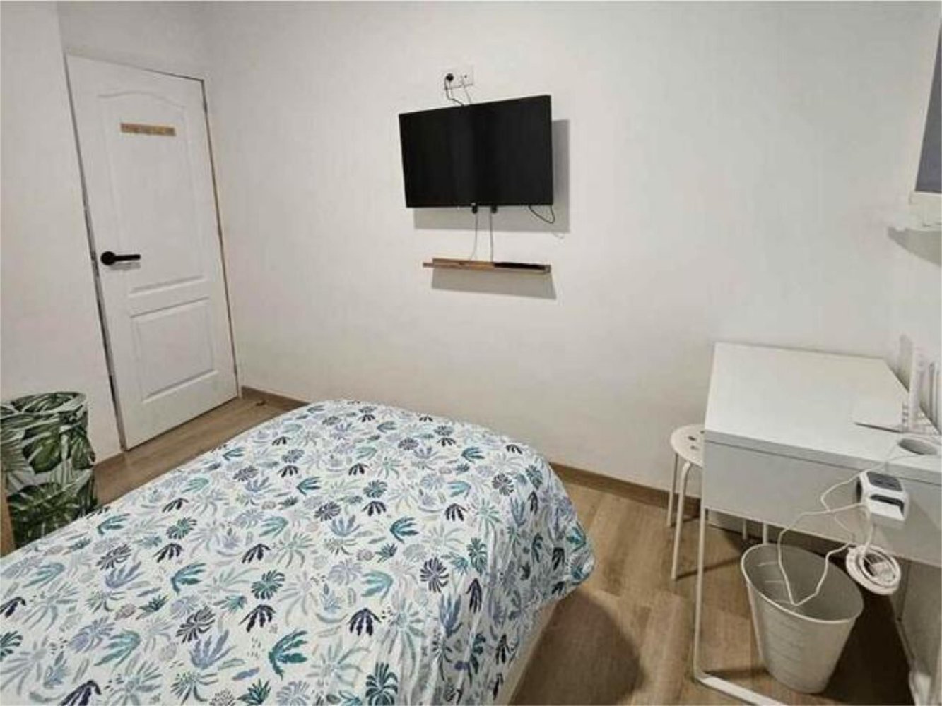 3 bedrooms Apartment in Aviles, Spain No. 274327