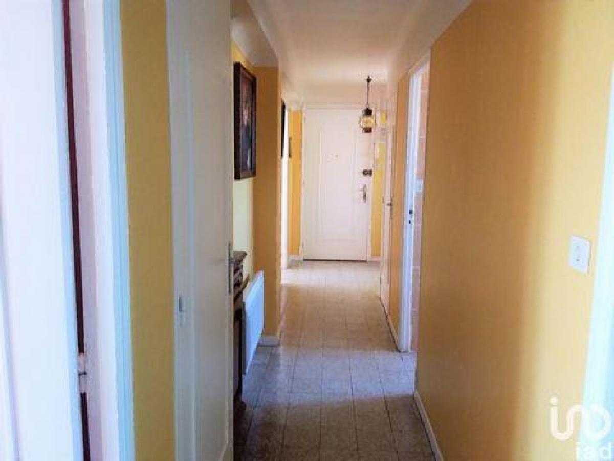 3 bedrooms Condo in Beziers, France No. 35116