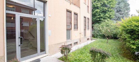 2 bedrooms Apartment in Cassano d'Adda, Italy No. 273450 3