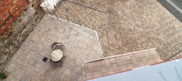 Здание с 6 комнатами в Швайнфурт, Германия № 131947 7