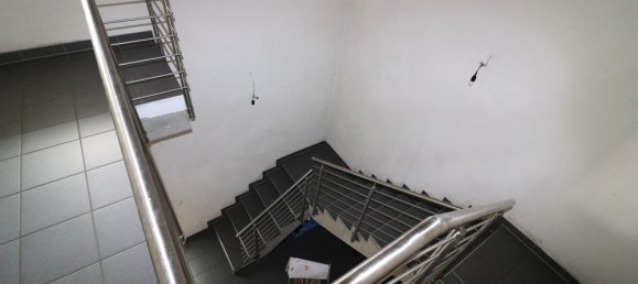 Здание с 6 комнатами в Швайнфурт, Германия № 131947 4