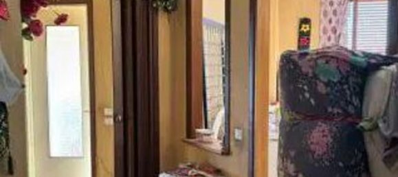 Apartamento de 3 habitaciónes en Usmate Velate, Italy No. 8563 13