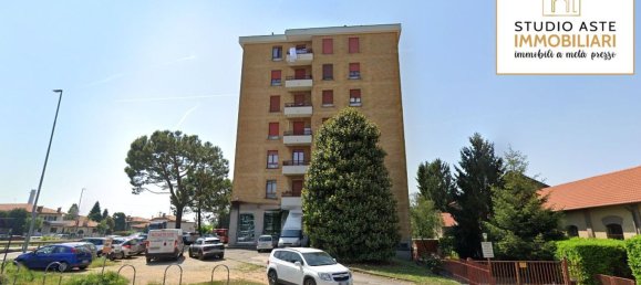 Apartamento de 3 habitaciónes en Usmate Velate, Italy No. 8563 23