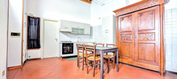 1 bedroom Apartment in Pavia, Italy No. 288845 2