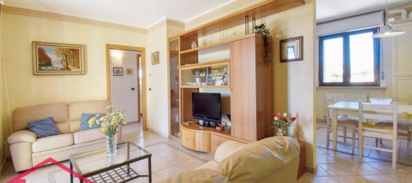 3غرفة شقة في Potenza Picena, Italy رقم 7625 27