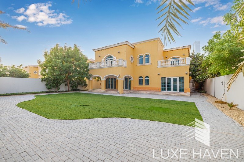Villa T5 em Jumeirah Park, UAE N.º 14582