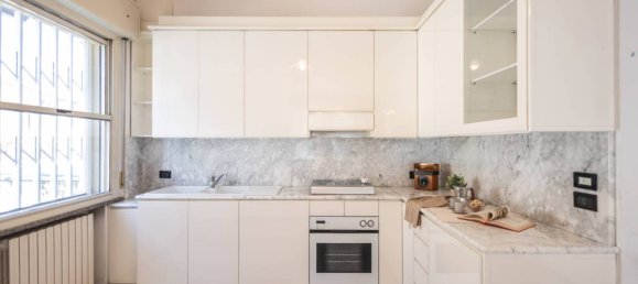 Apartamento de 2 dormitorios en Gabicce Mare, Italy No. 317807 8