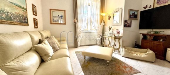 5 bedrooms Apartment in Pisa, Italy No. 342482 9