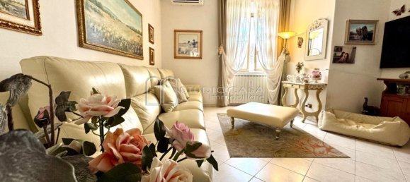 5 bedrooms Apartment in Pisa, Italy No. 342482 10