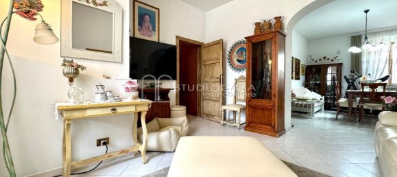 5 bedrooms Apartment in Pisa, Italy No. 342482 12