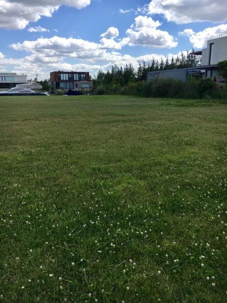  Land in Tigre, Argentina No. 116369