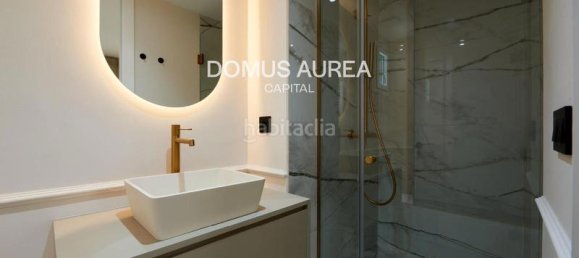 2 bedrooms Apartment in Madrid, Spain No. 111301 12