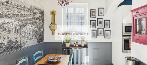 5 bedrooms House in Versailles, France No. 322549 5