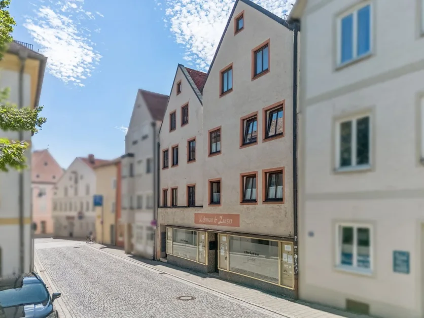 Gebäude in Eichstätt, Germany 439m², Nr. 348143