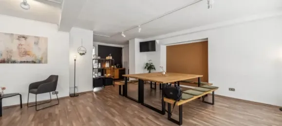 Gebäude in Eichstätt, Germany 439m², Nr. 348143 4