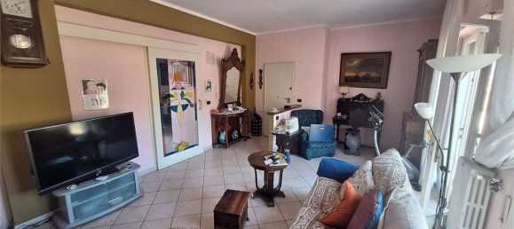 6 غرف نوم شقة في Montecatini Terme, Italy رقم 377518 6