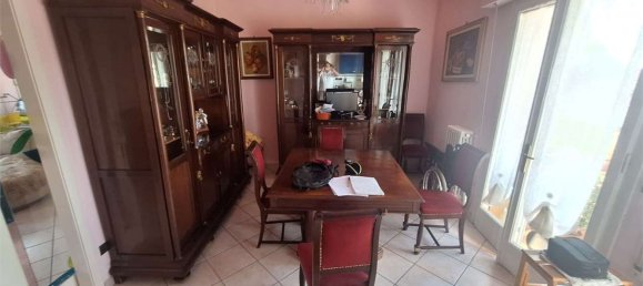 6 غرف نوم شقة في Montecatini Terme, Italy رقم 377518 13