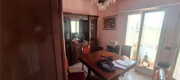 6 غرف نوم شقة في Montecatini Terme, Italy رقم 377518 11