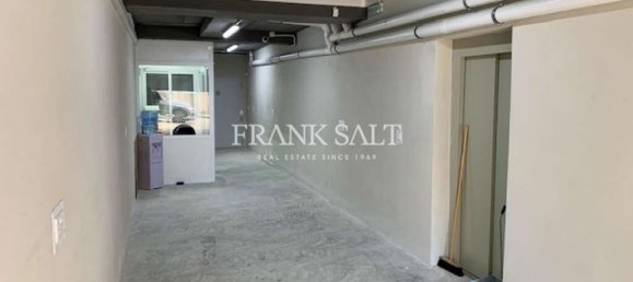 Tienda en Swatar, Malta 110 m² No. 12321 21