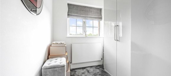 4 bedrooms House in Barnet, United Kingdom No. 6486 11