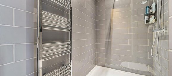 4 bedrooms House in Barnet, United Kingdom No. 6486 13