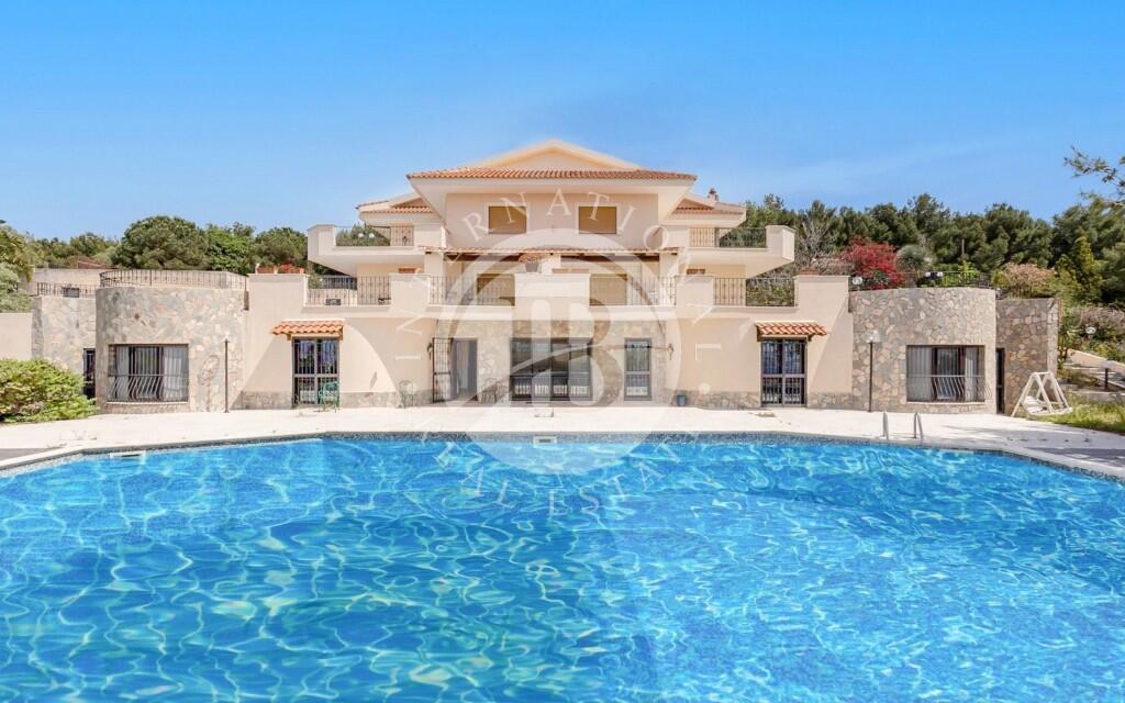 4 Schlafzimmer Villa in Messina, Italy, Nr. 219498