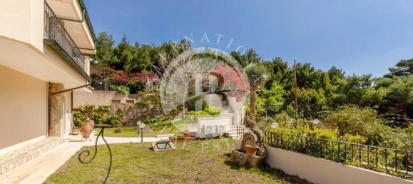 4 Schlafzimmer Villa in Messina, Italy, Nr. 219498 7