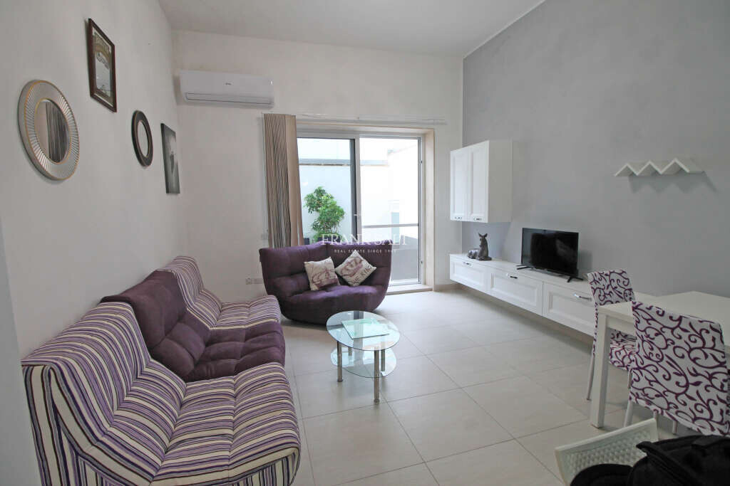 2 bedrooms Apartment in Swieqi, Malta No. 9710